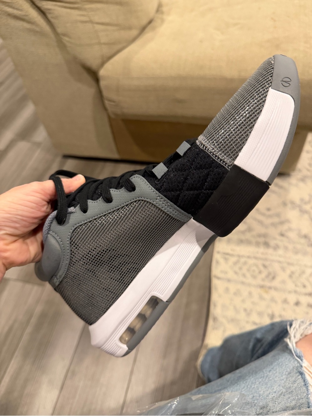 NWT - Nike Air Max Impact Sneakers - Picture 3 of 5